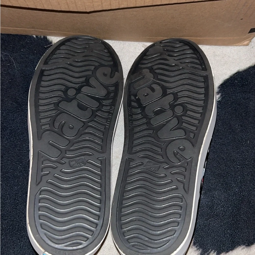 Disney Native Shoes for Men - Mickey Mouse -‎ Black M8/W10